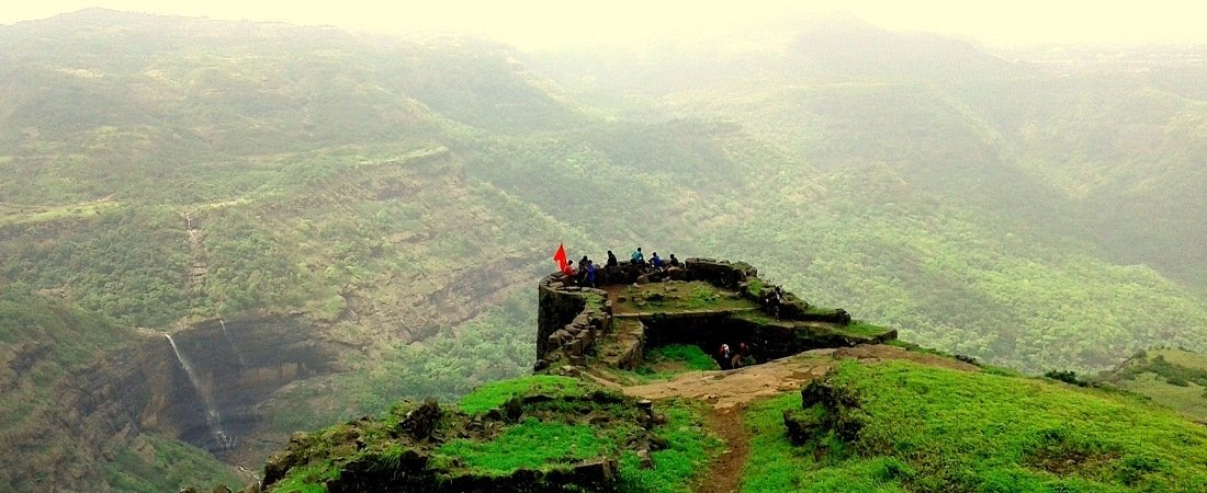 2 Days Trip from Pune | Lonavala - Rajmachi Fort